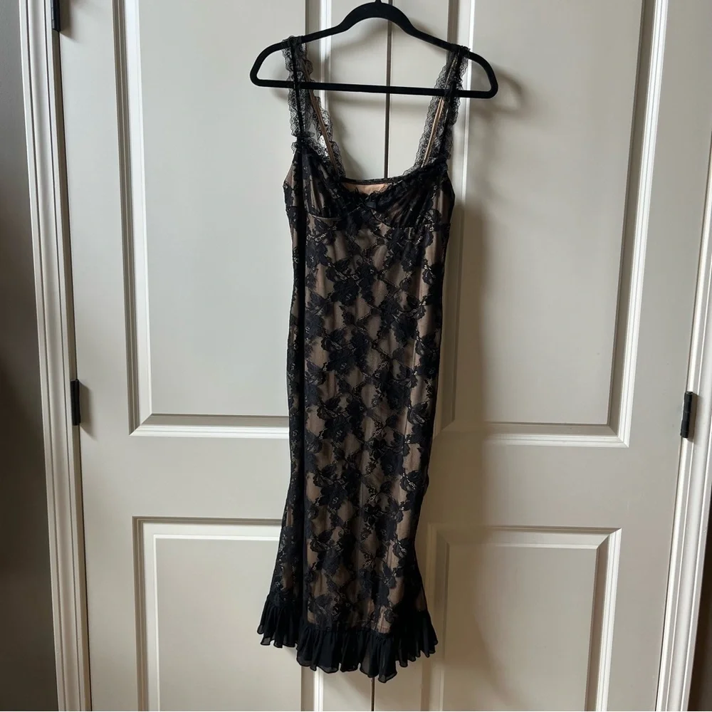 SHEIN BAE Elegant And Sexy See-Through Lace Mid-Length Dress size Large